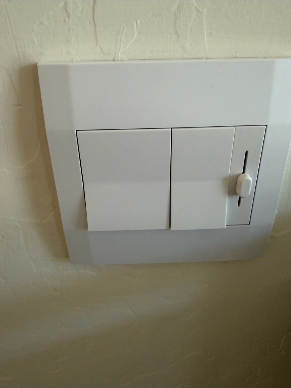 Smart Switch-Decko - Picture 3 of 3